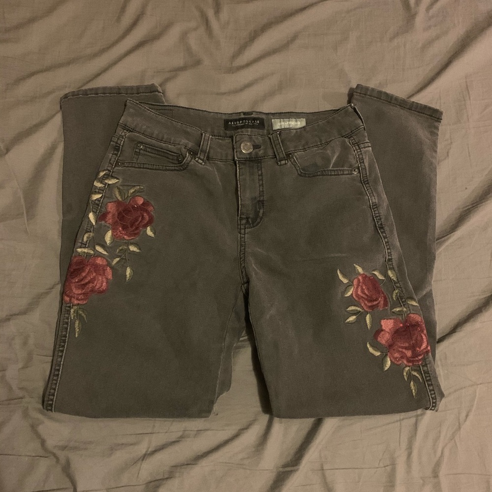 Aeropostale Embroidered Black Jeans